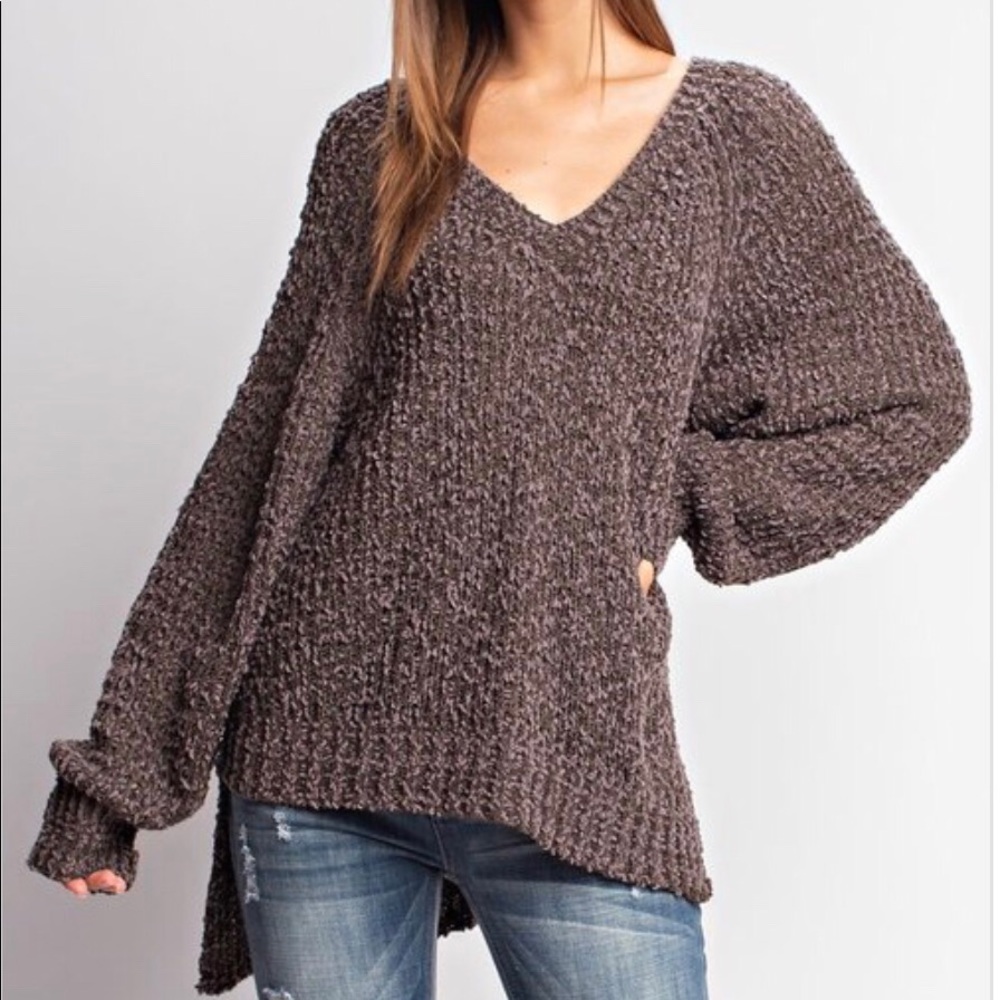 Uneven Hem Soft Fuzzy Sweater - Picture 2 of 5